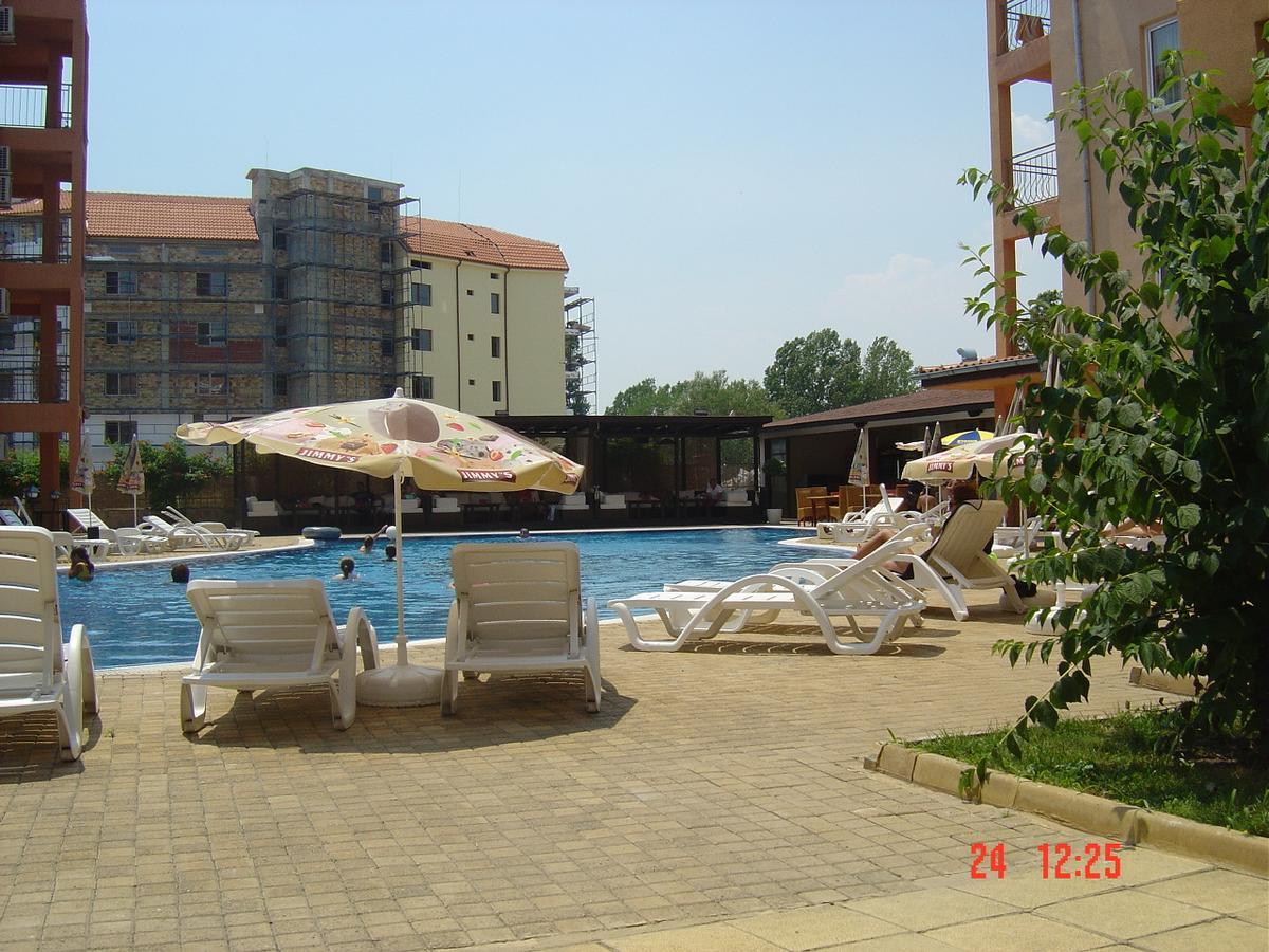 Casa Brava 2 Apartments Sveti Vlas Exterior photo