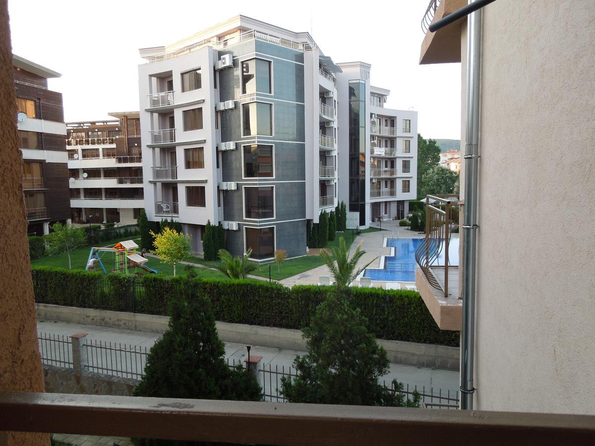 Casa Brava 2 Apartments Sveti Vlas Exterior photo